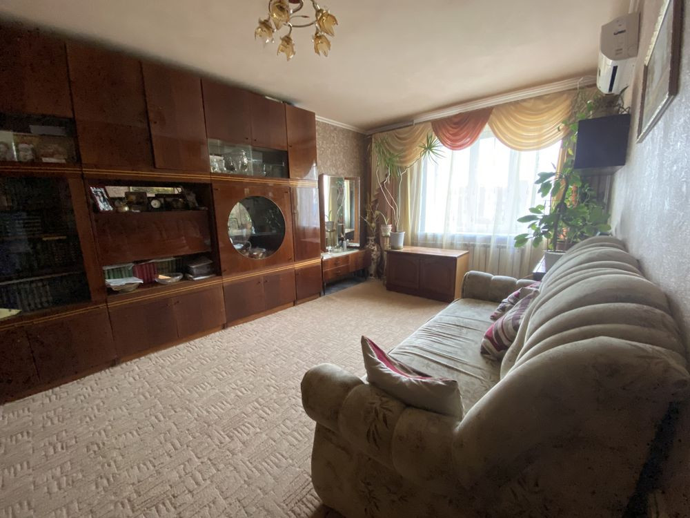 Продаю 1 к. квартиру Людвига Свободы проспект 57, м. Победа Харьков - изображение 1