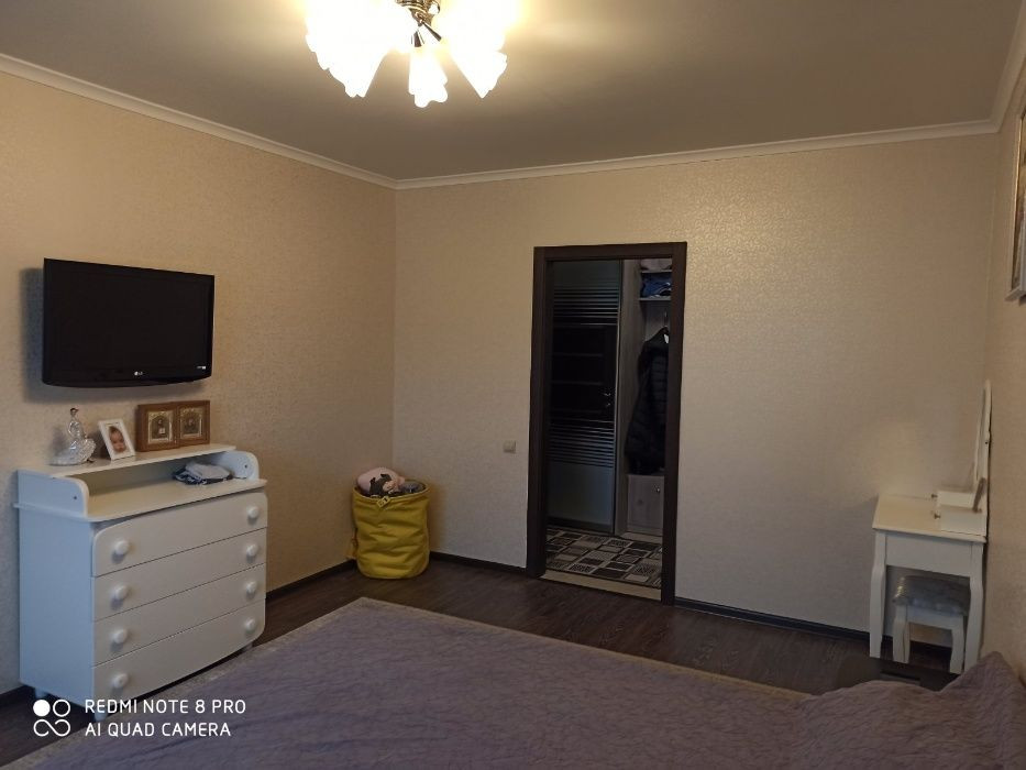 Обменяю 2-комнатную на Троещине на 3-комнатную на правом берегу Київ - зображення 7