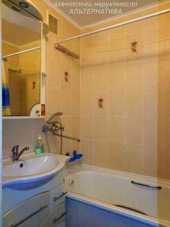 3 к кв Митниця, р-н Дніпро Плаза. Кімнати окремі. Побут техніка. Меблі Черкаси