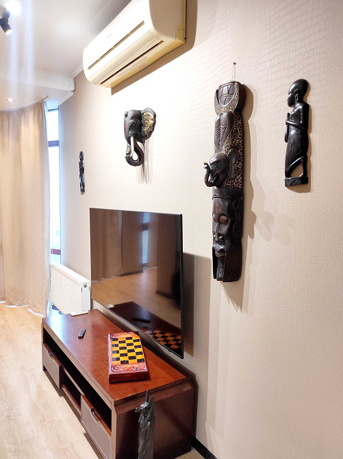 Сдам стильную и просторную квартиру в Аркадии. 120 м2. Одна спальня Одесса - изображение 4