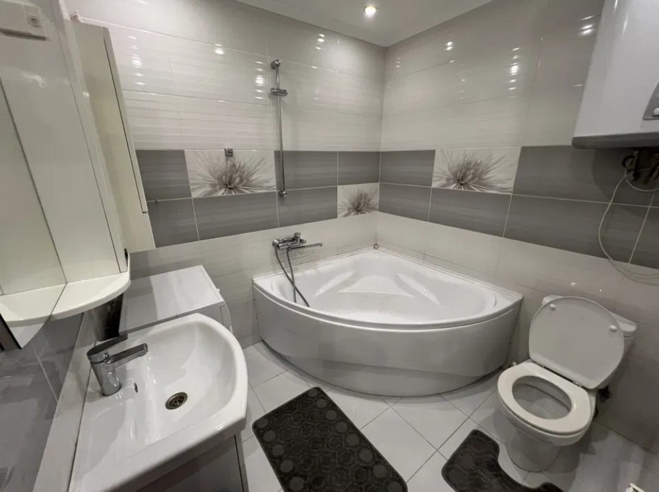 Квартира з дизайнерським ремонтом, Масив Райдужний Одесса - изображение 6