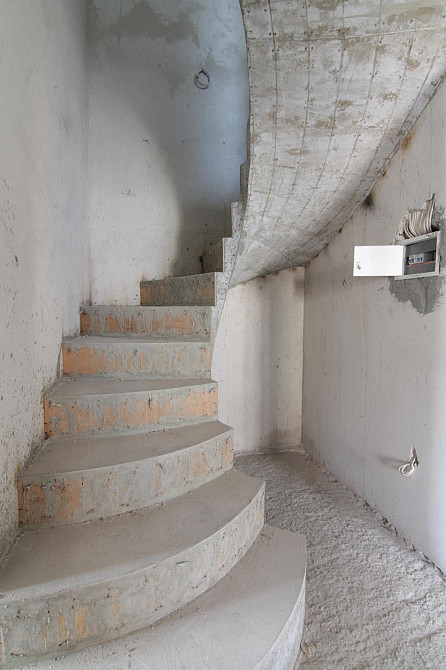 Дворівнева 4-кімн. квартира 138 м² з кухнею 42 м² за вигідною ціною Петропавловская Борщаговка - изображение 4