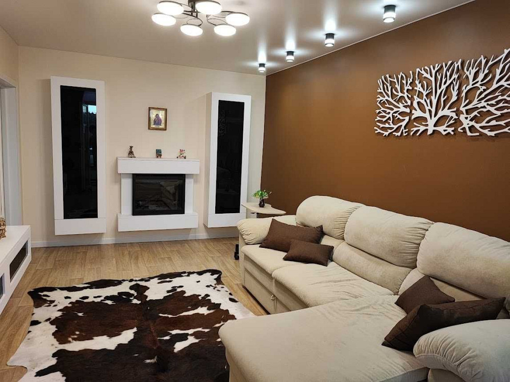 Продам квартиру на Левом берегу с АГО Кам`янське (Запорізька обл.) - зображення 1