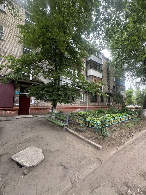 Продам Двухкомнатную квартиру на Югоке. Кривой Рог - изображение 2