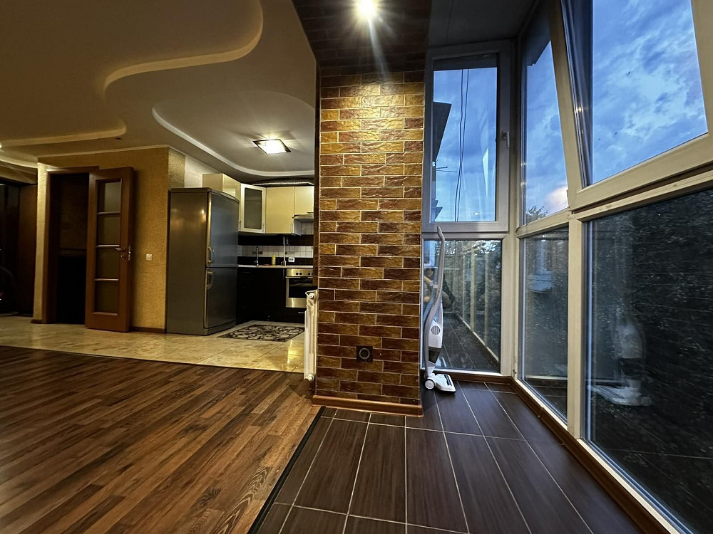 2 квартира з ремонтом в центі Житомир - изображение 2