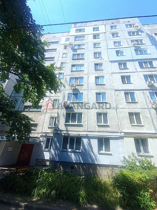 Трикімнатна квартира в центрі для дружньої родини Черкассы - изображение 1