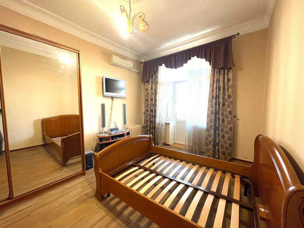 Без% Продаж 3К Велика Васильківська 29 Площа Українських Героїв Центр Київ - зображення 8