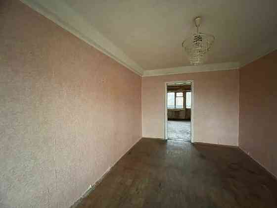 Продам 2 к. квартиру, с.м. Дарниця, Будівельників Київ