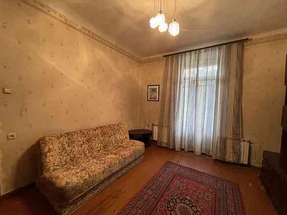 Сдам Сталинка 2х комнатная  Центр Своя Одесса