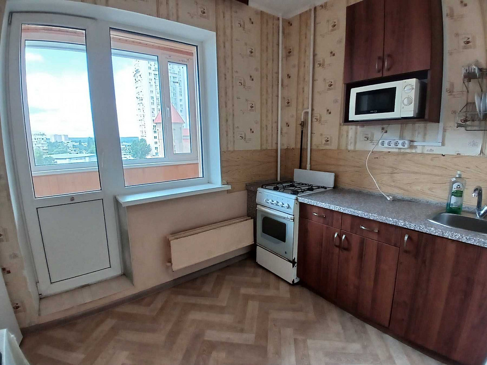 Сдам 1-к квартиру ул Северная метро Героев Днепра 5 минут пешком Київ - зображення 1