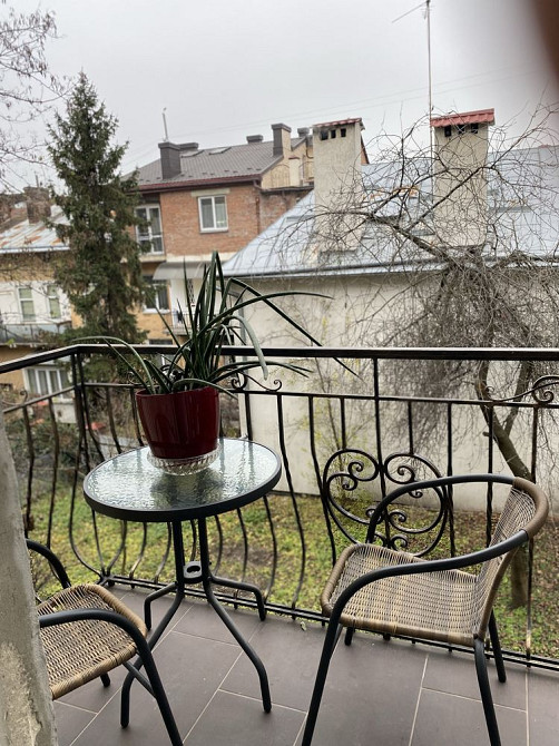 оренда 3 кімнатної квартири ближній центр Героїв Маріуполя Львів - зображення 1