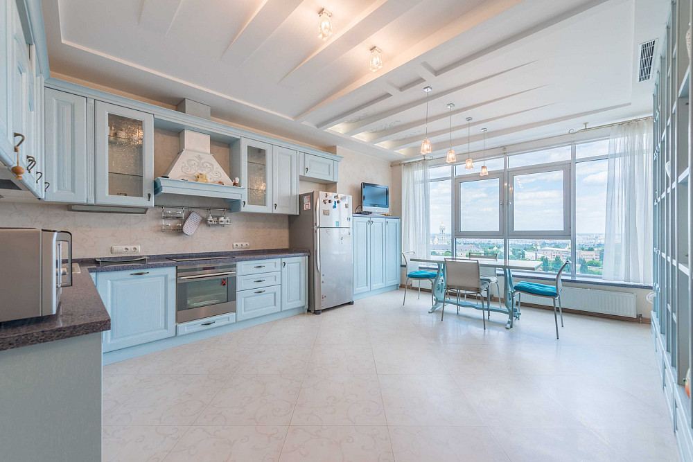 VIP 4-к. квартира в центрі Печерська з видом на Лавру та Дніпро! БЕЗ % Киев - изображение 1