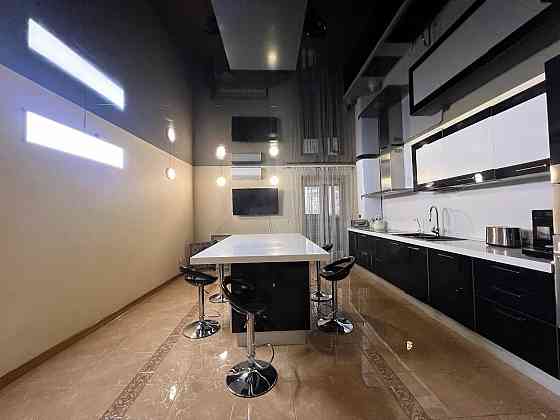 Велика 4к квартира, Саксаганського, Центр, Університет Київ