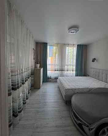 Велика Квартира ЖК Нивки Парк метро Берестейський проспект Святошин Київ