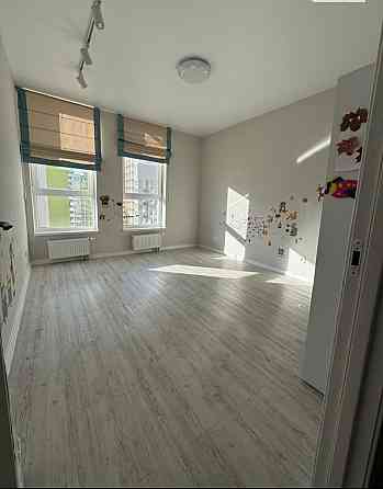 Велика Квартира ЖК Нивки Парк метро Берестейський проспект Святошин Київ