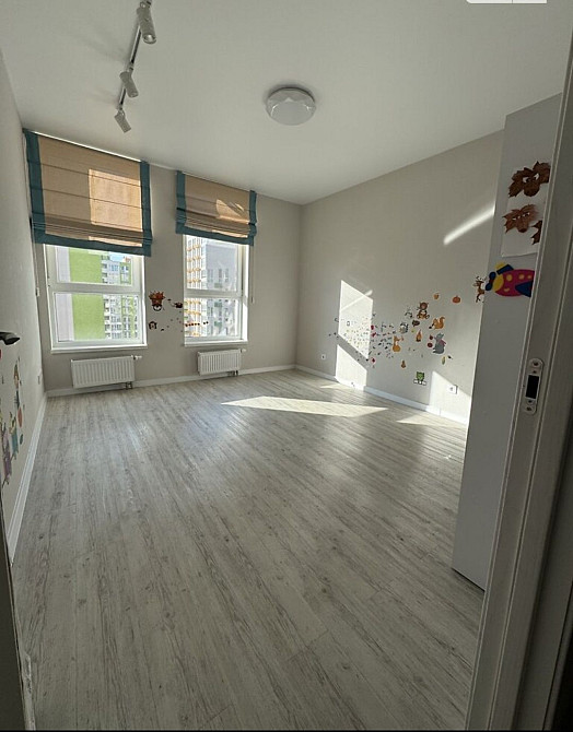 Велика Квартира ЖК Нивки Парк метро Берестейський проспект Святошин Київ - зображення 5