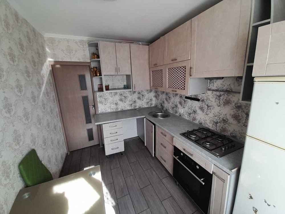 Трикімнатна квартира з ремонтом Хмельницький - зображення 2