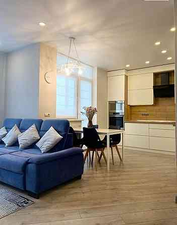 Велика Квартира 81 м ЖК Відрадний з ремонтом метро Нивки Солом'янка Київ