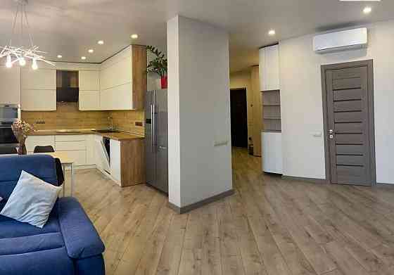 Велика Квартира 81 м ЖК Відрадний з ремонтом метро Нивки Солом'янка Київ