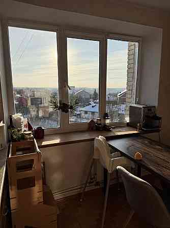 Срочно 3ком.квартира с видом  на башню Житомир