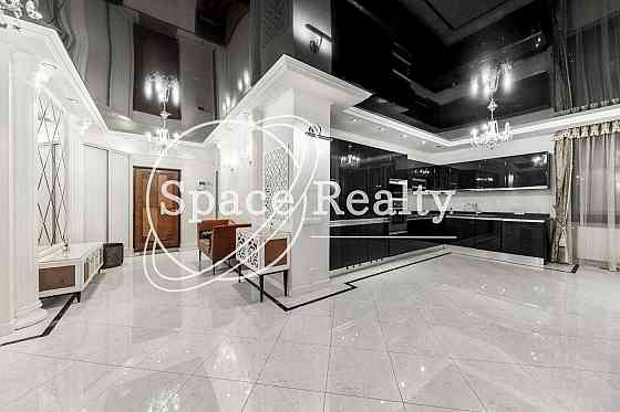 Оренда 3к кімнатної квартири в класичному стилі Старонаводницька 4В Kyiv