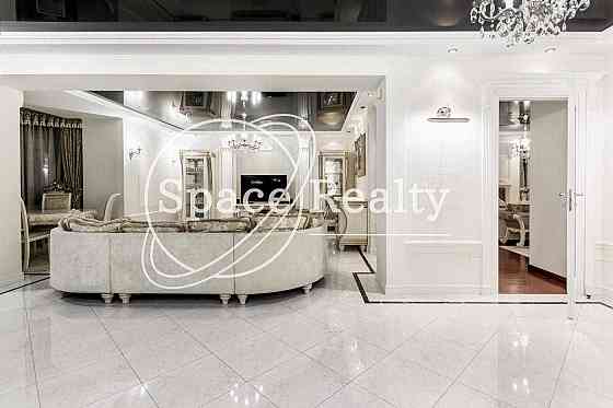 Оренда 3к кімнатної квартири в класичному стилі Старонаводницька 4В Kyiv