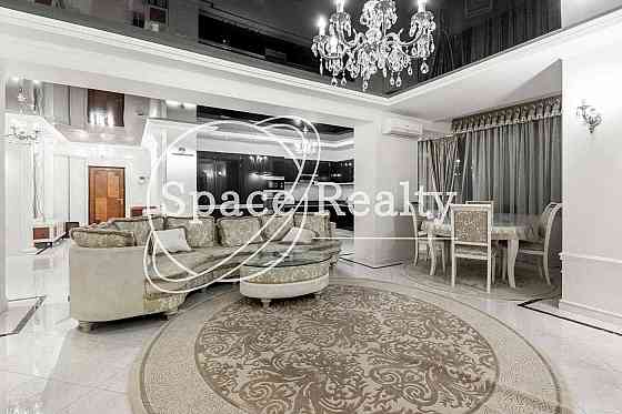 Оренда 3к кімнатної квартири в класичному стилі Старонаводницька 4В Kyiv