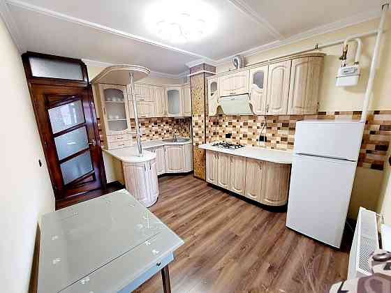 Здається 1 км "новобуд." Вул. Кутузова (Алмазова)Перша здача Черновцы