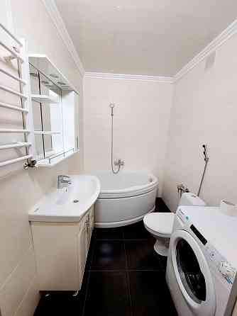 Здається 1 км "новобуд." Вул. Кутузова (Алмазова)Перша здача Черновцы