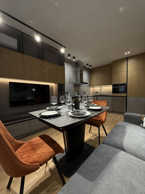 LUXURY двокімнатна квартира з ДУЖЕ якісним ремонтом! ЖК Бізнес класу! Буча - изображение 1