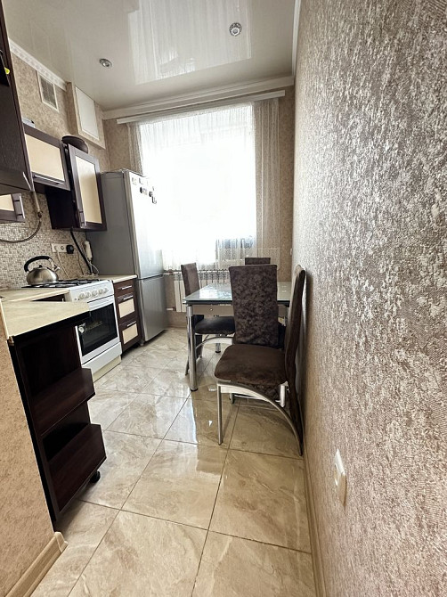 Продам 2-х кімнатну квартиру в центрі сталінка Луцк - изображение 6