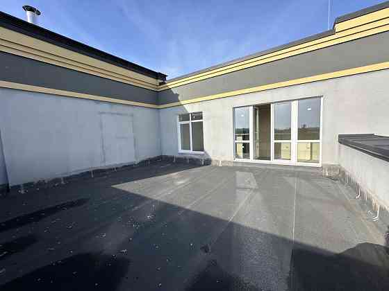 Велика квартира з панорамою та терасою! Центр міста! Ірпінь