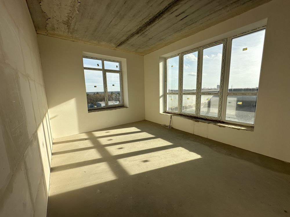 Велика квартира з панорамою та терасою! Центр міста! Ирпень - изображение 1