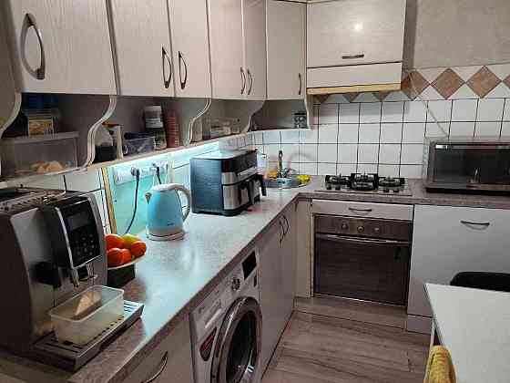 Продам 4х комнатную квартиру по ул.Полякова Запоріжжя