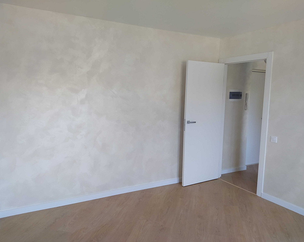 Нова однокімнатна квартира з ремонтом в серці Ірпеня Ирпень - изображение 3