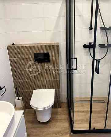 2к квартира з ремонтом в Файна Таун Київ