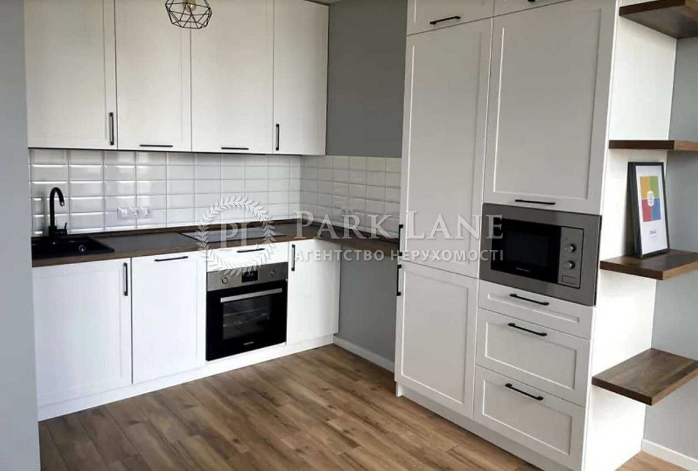 2к квартира з ремонтом в Файна Таун Київ - зображення 1