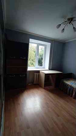 Трикімнатна квартира в центрі міста Хмельницький