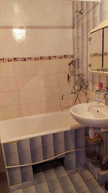 Трикімнатна квартира в центрі міста Хмельницький - зображення 4