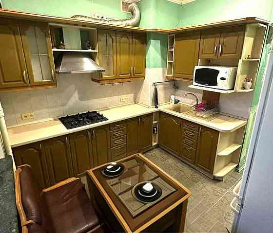 Сдам в аренду 2 комнатную квартиру 56м Центр Госпром метро Университет Харків