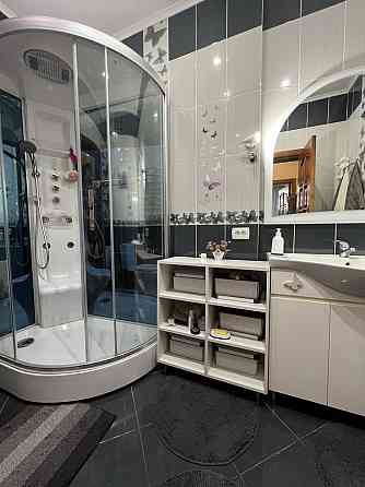 Аренда 2 ком кв на Маяковского с мебелью и техникой Запоріжжя