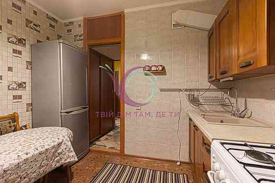 Зручна 2-к. квартира з бойлером за вул. Лисеницька Львов