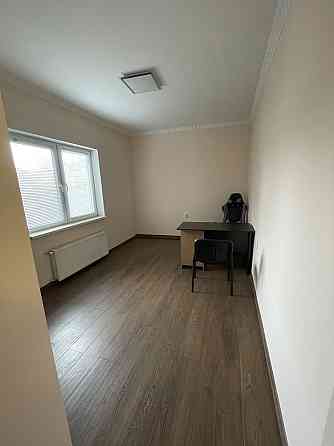 Оренда 3-х кімнатна | Під офісне приміщення| Вул. Корятовича Ужгород
