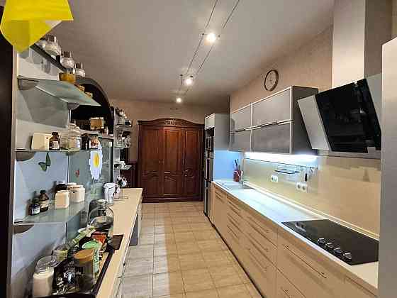 Продам в жк Подкова,   6 ст. Фонтана квартиру 123 м, seg-01 Одесса