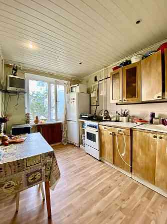 Продам 2-к квартиру, Чешка  по ул Немировича Данченко, район Исполкома Дніпро