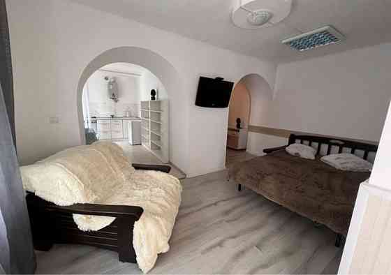 Соборна/Маріупольська Оренда 2к квартири 1 поверх з 2 Николаев