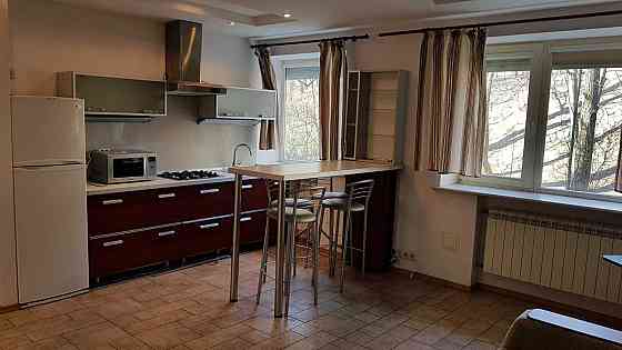 Оренда 2 кімнатна квартира, центр, м.Звіринецька та Печерська Kyiv