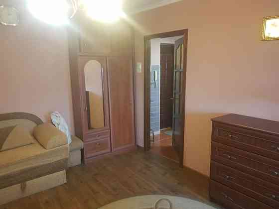 Квартира хороший стан тепла затишна хороші сусіди Львов