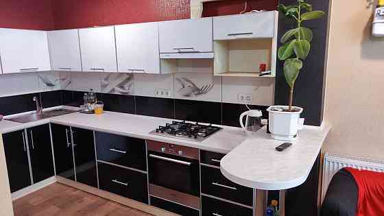 Оренда.1 поверх, 2-кімн кв-ра, 50кв.м. ЖК Журавлівський. ст.м.Київська Харків