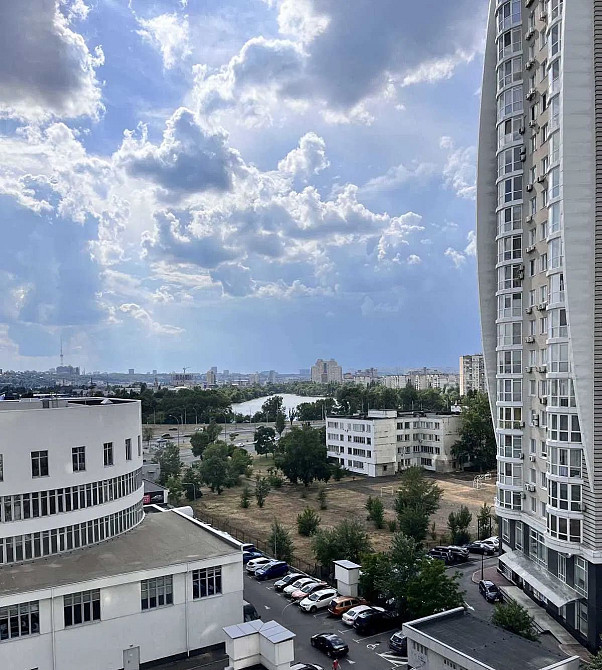 2к Івасюка 2-Д, Парк Стоун, Ивасюка 2 Д, Героїв Сталінграду Kyiv - photo 2